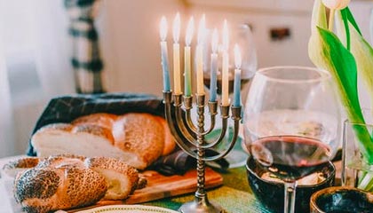 星空体育官网下载-南特中场核心发挥稳定引领攻守平衡，南特足球俱乐部