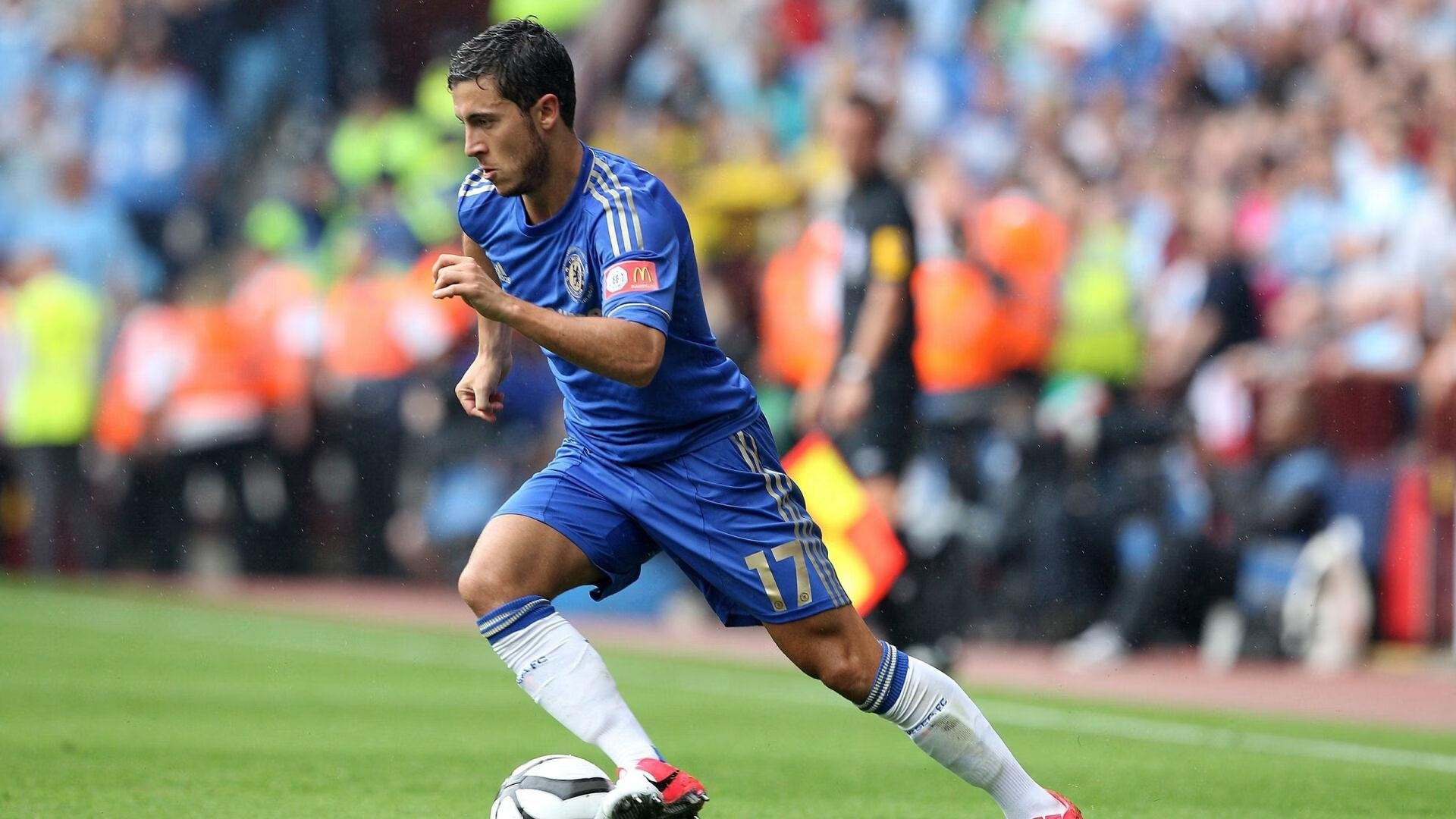 中乙赛事通过短视频平台吸引年轻观众群体，中乙联赛视频