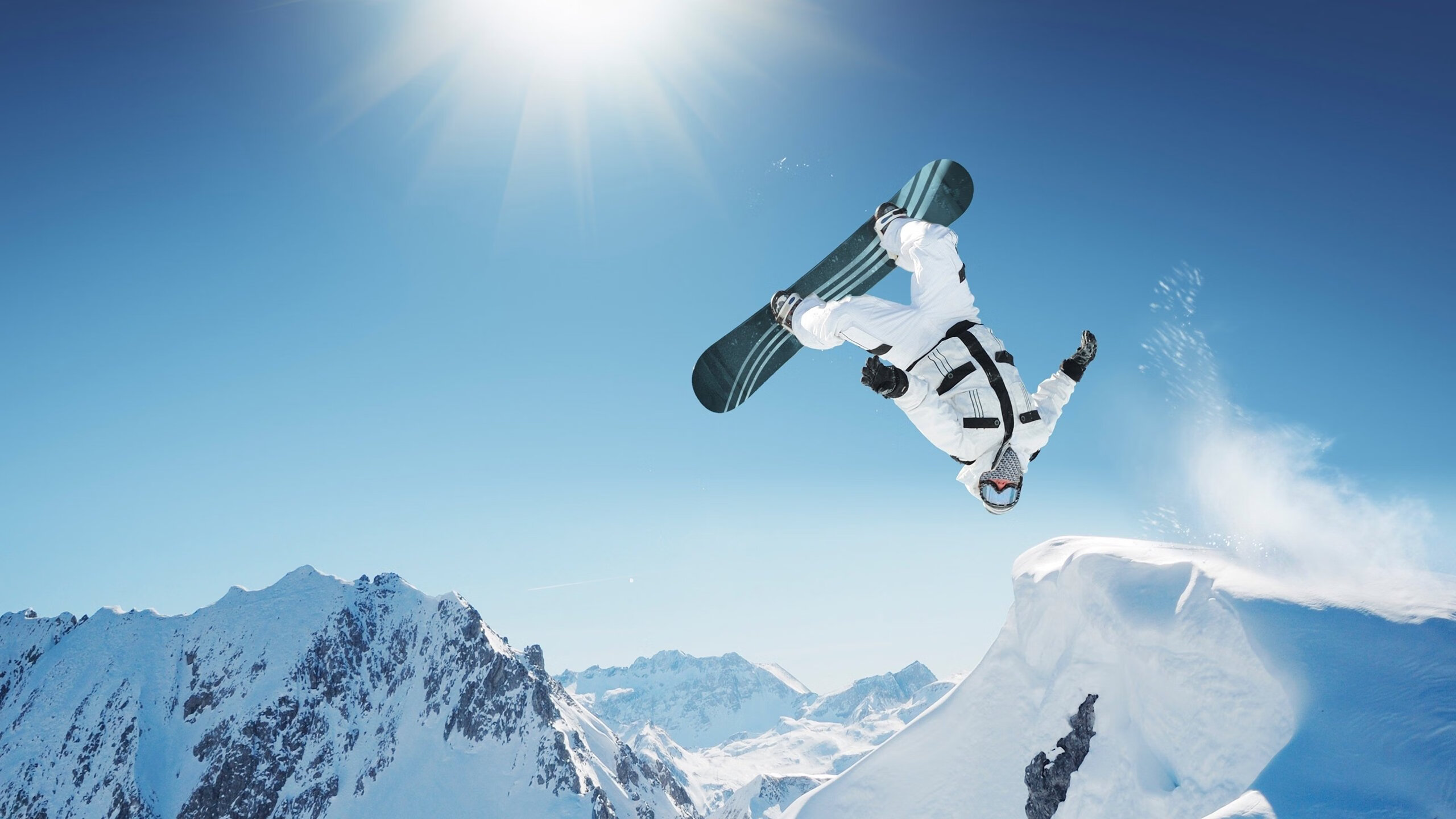 _水上漂浮乐园：带你畅享夏日清凉_，水上乐园水上漂浮垫