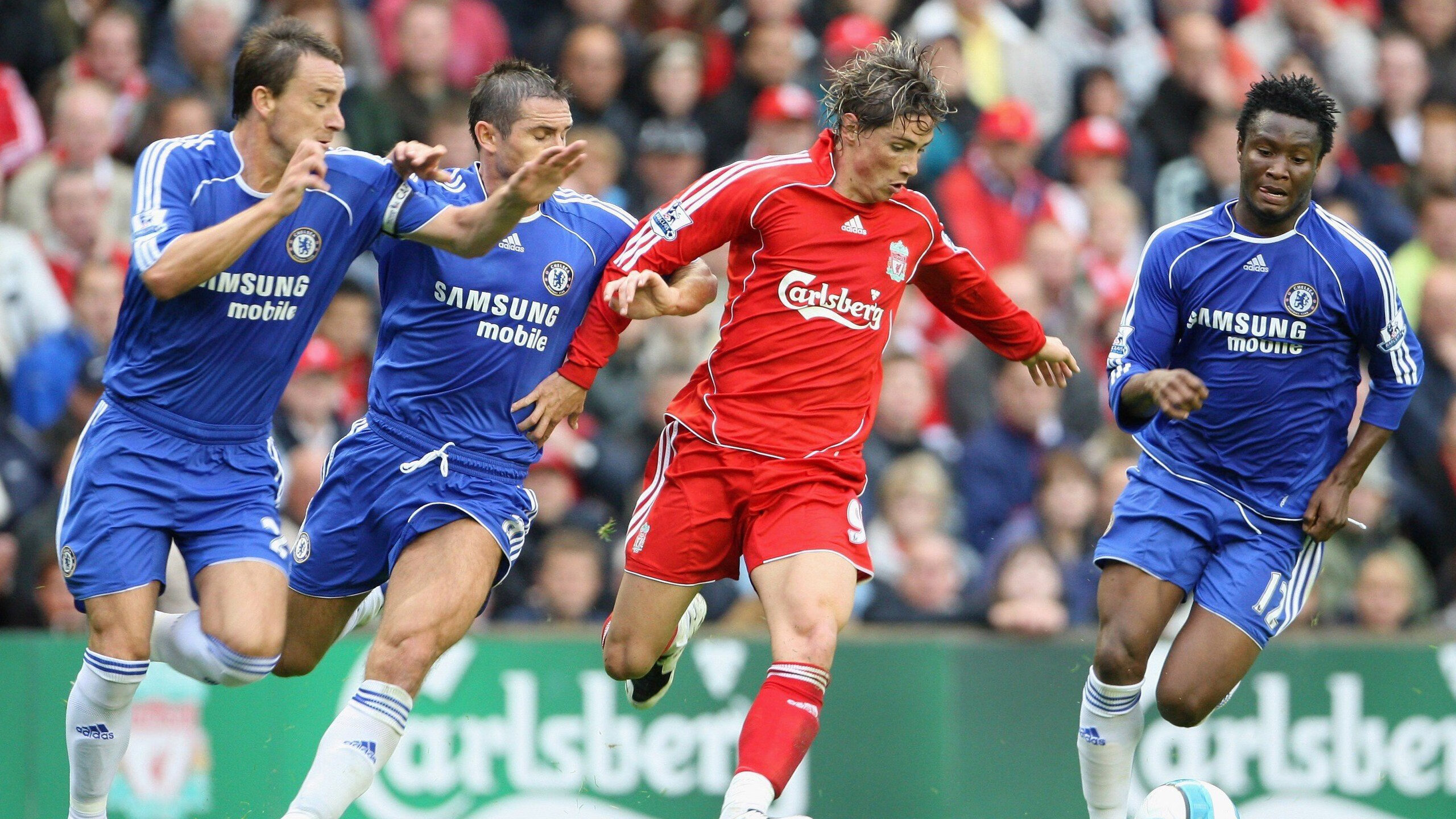 “足球场馆升级改造计划正式启动”，足球场馆面积有多大